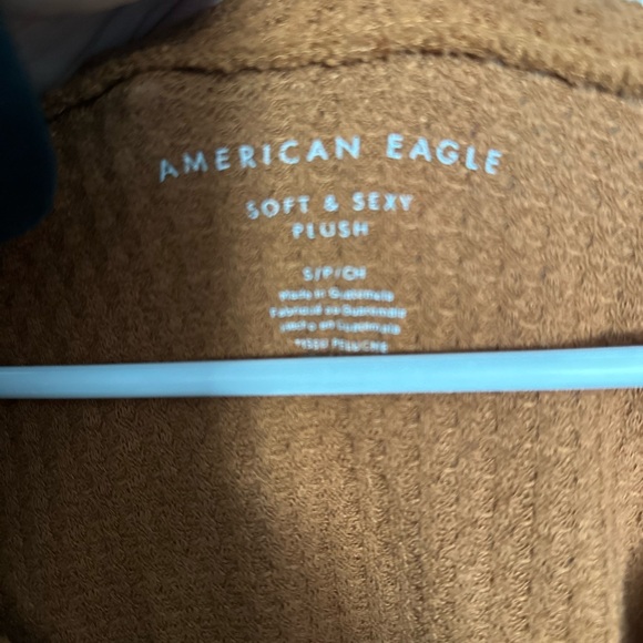 American Eagle Soft & Sexy Brown Sweater - Picture 3 of 3